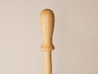 4693 &nbsp; Stampfer aus Hollunderholz  mit ergonomischem Griff. &nbsp; H/D = 25 / 5 cm      &nbsp;&nbsp;