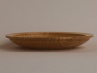 2050 &nbsp; Eschenteller.   &nbsp; &nbsp;  &nbsp;  H/D = 3,5 / 22,5  cm